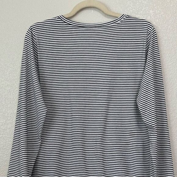 Soft Surroundings Pima Cotton V-neck Long Sleeves Tee - Picture 6 of 10